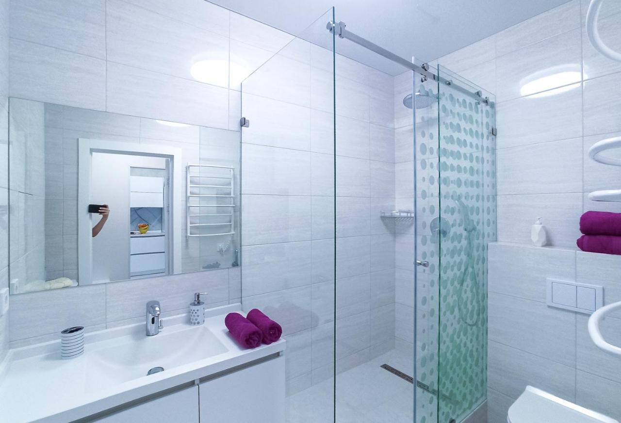 Sea Symphony Apartment Odessa Ngoại thất bức ảnh