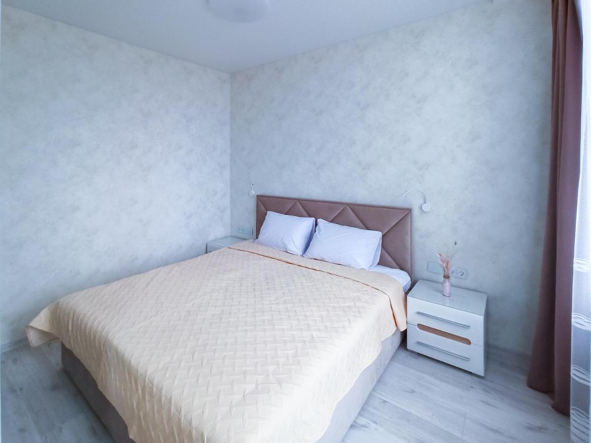 Sea Symphony Apartment Odessa Ngoại thất bức ảnh